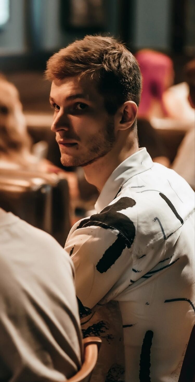  ,   Gleb, 27 ,  