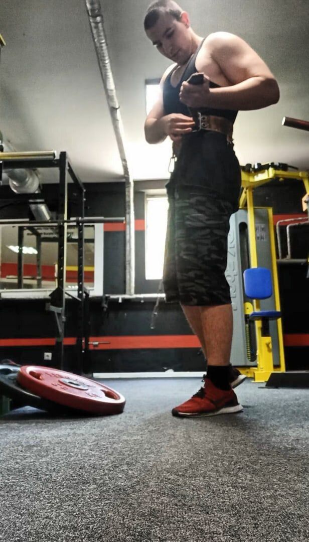  ,   Danil, 20 ,   ,   