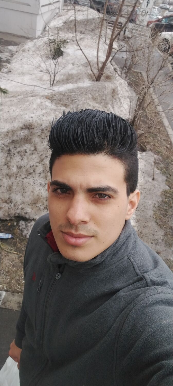 ,   Alejandro, 25 ,   ,   
