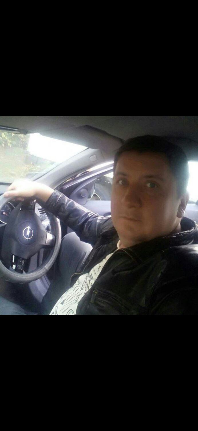  48587576  , 44 ,    