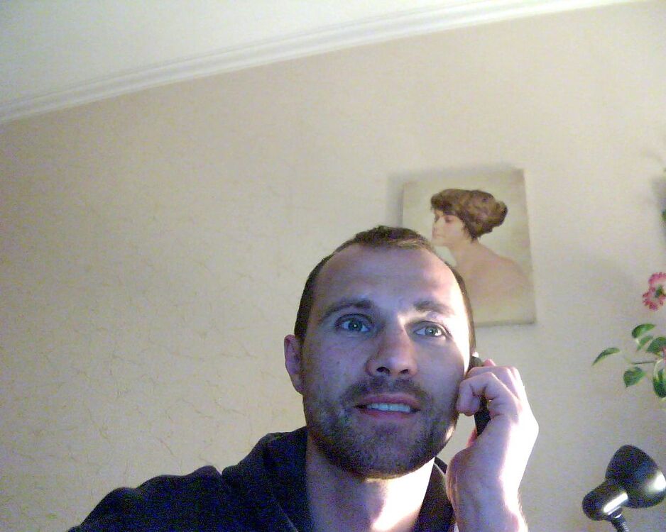  4325446  Andrei, 49 ,    