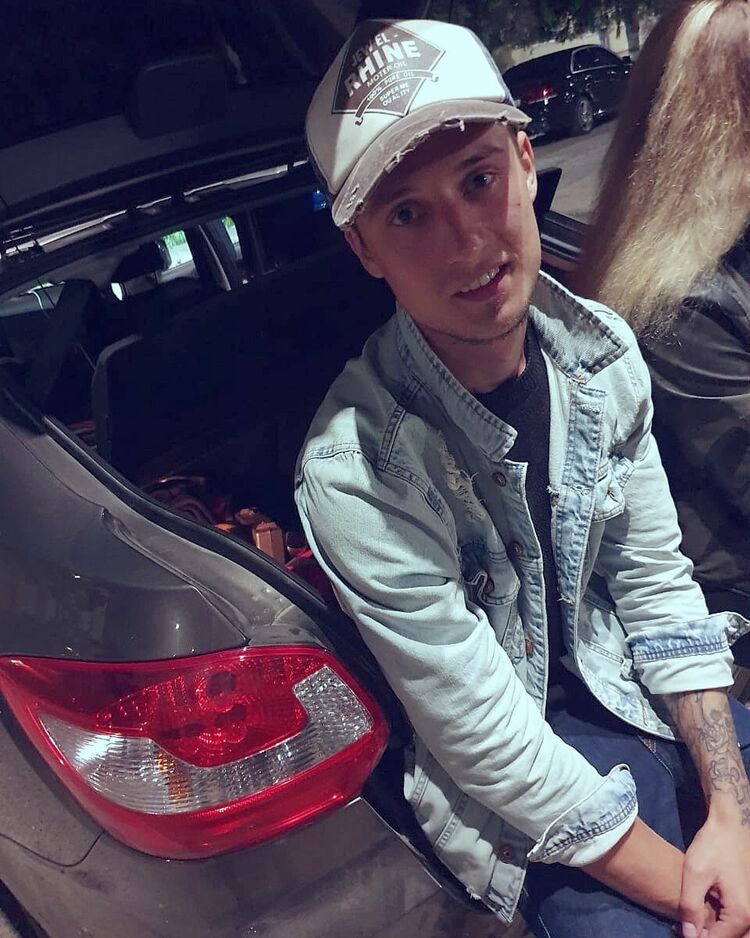  ,   Nikita, 26 ,   ,   , c 