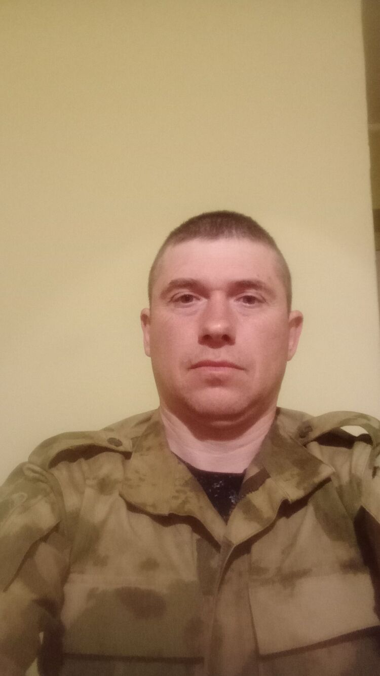  ,   Sergey, 42 ,   c 