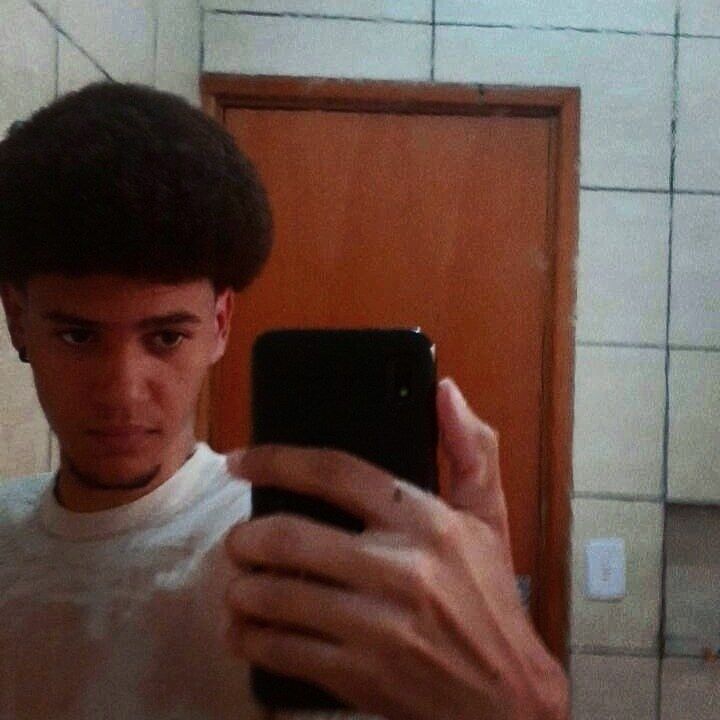  40770706  Gustavo Henr, 20 ,    Contagem