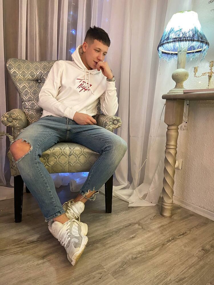  ,   Ը, 24 ,   ,   