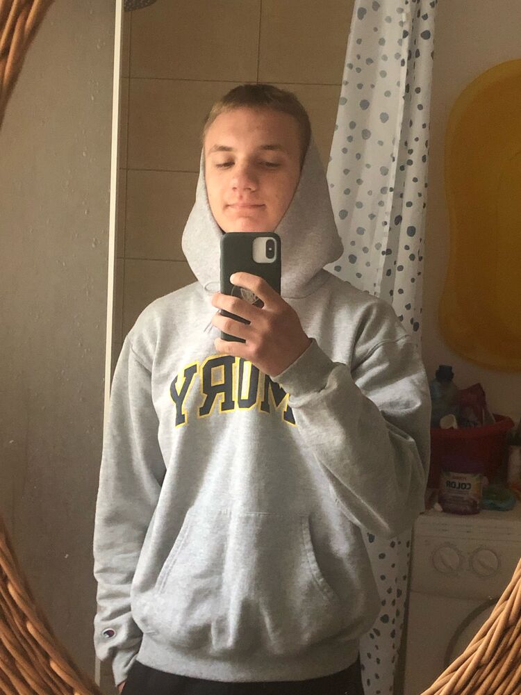  36793666  Aleksandr, 21 ,    