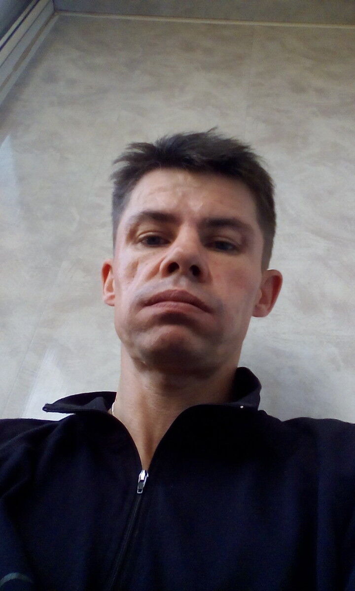  10674016  , 49 ,    