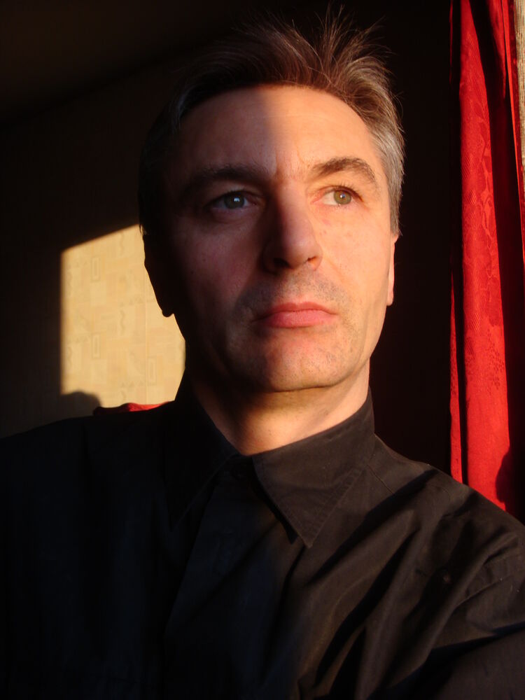  ,   Mark, 47 ,     , c , 