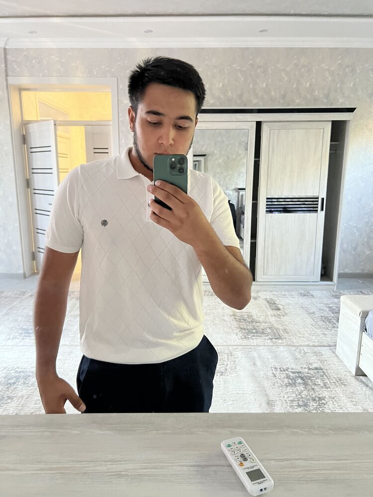  28446246  Bekh, 27 ,    