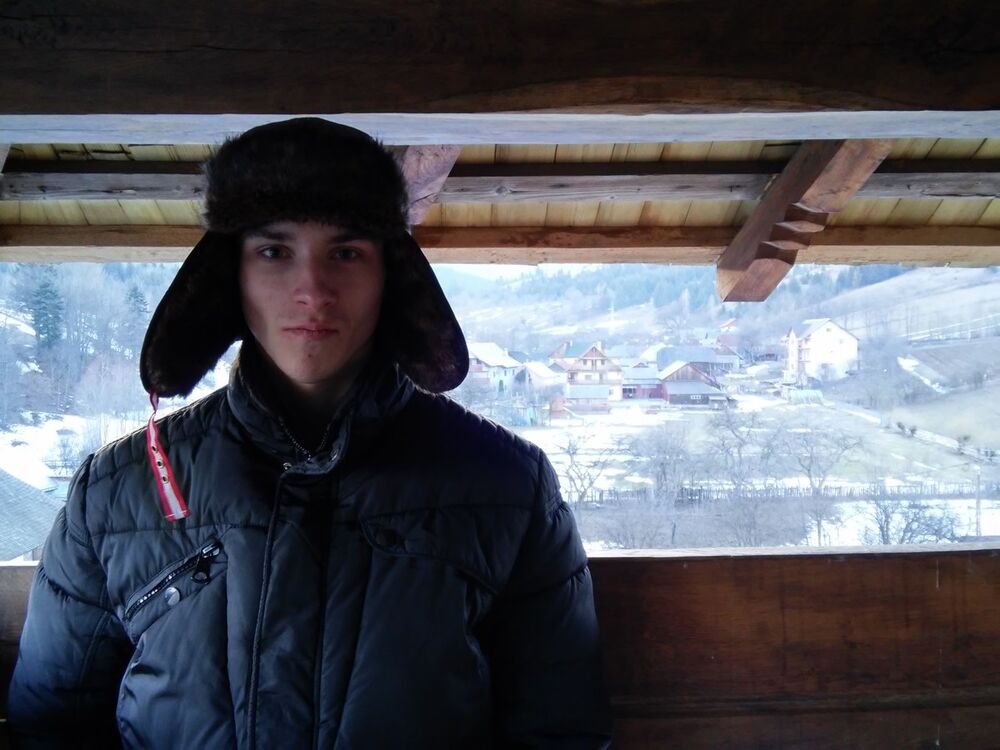  6098286  Juultral, 29 ,    