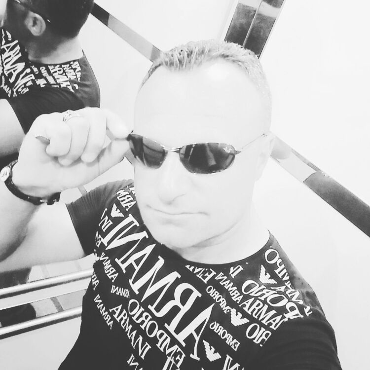  ,   Nurali, 44 ,   ,   , c 