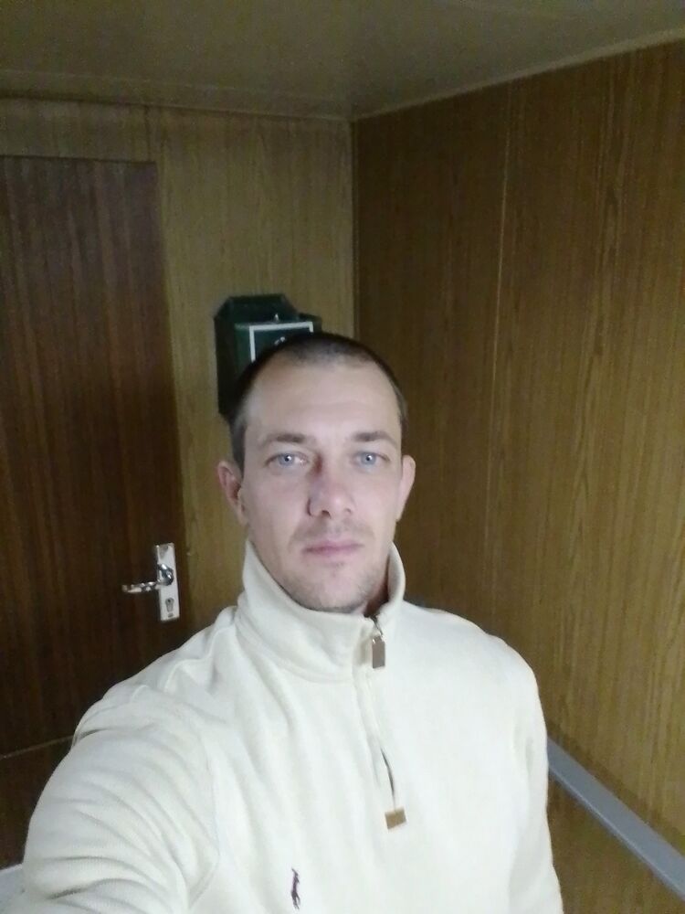  33518836  , 31 ,    