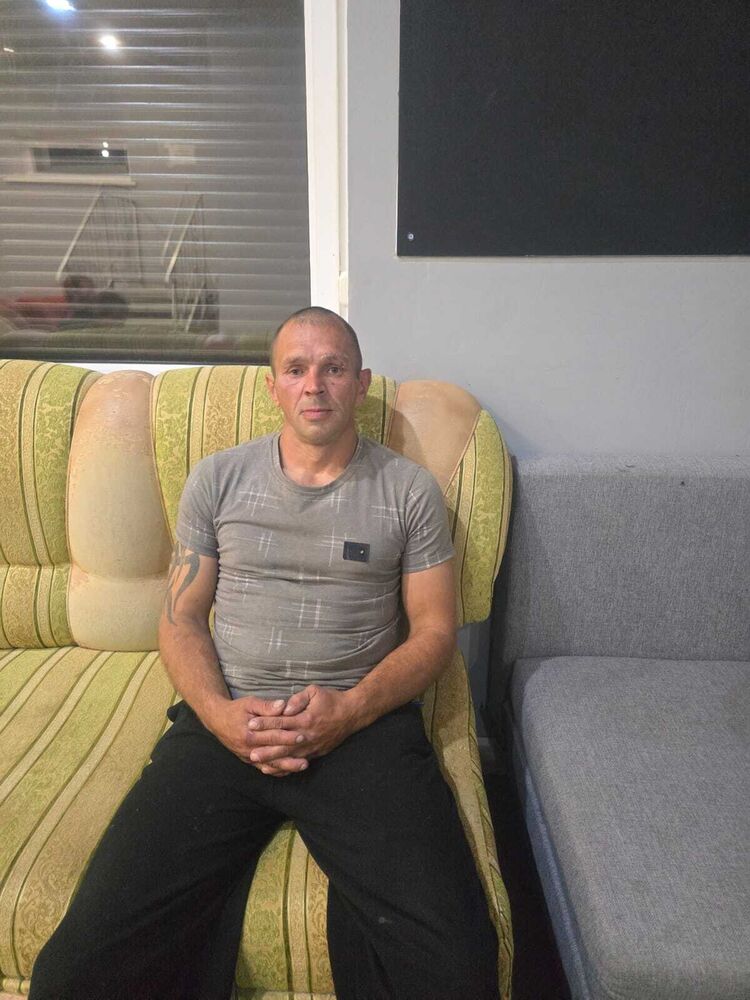  ,   Vitalii, 43 ,   ,   , c , 