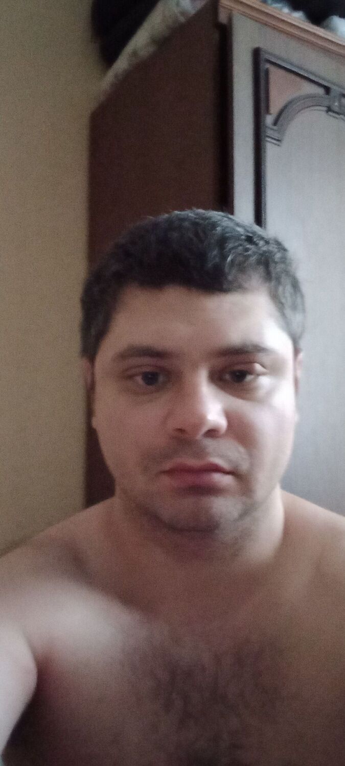  ,   Karen, 33 ,   ,   