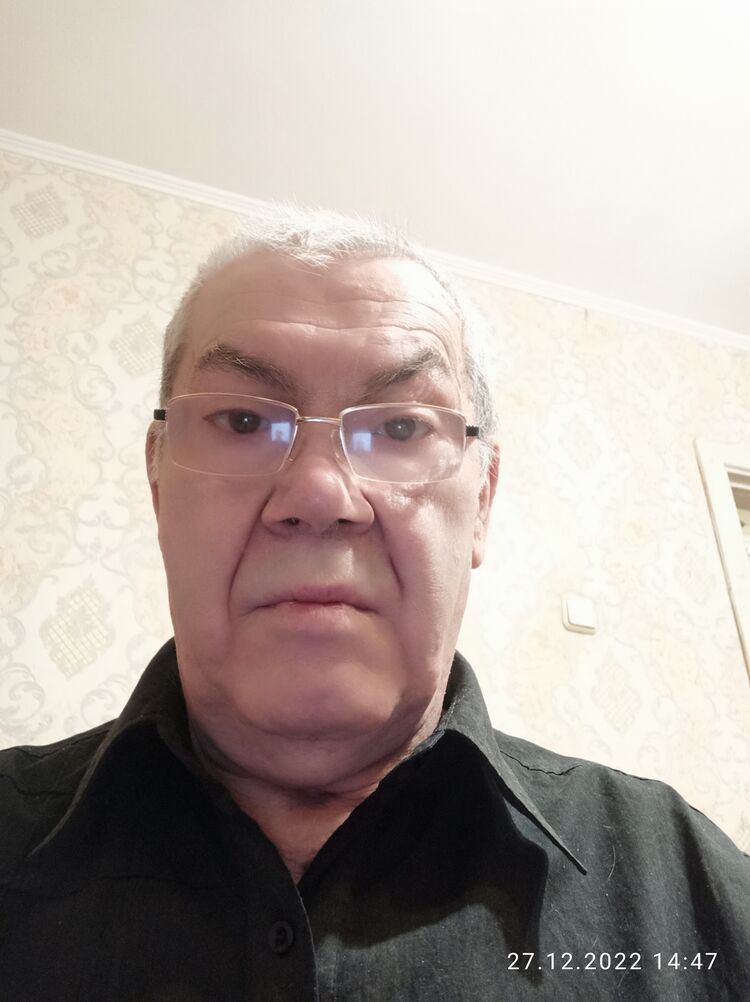  31577846  , 70 ,    