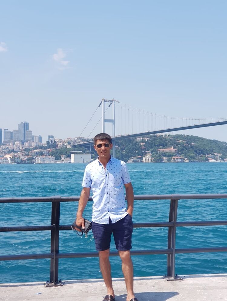  47011276  , 35 ,    