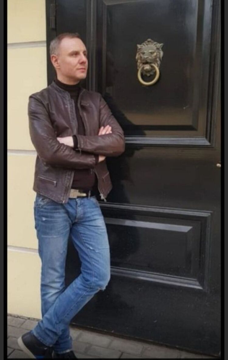  ,   Alexander, 47 ,   ,   , c 