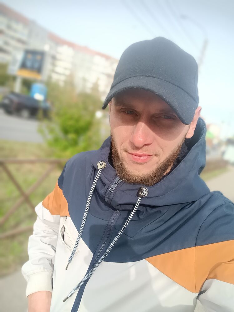  47047476  , 32 ,    
