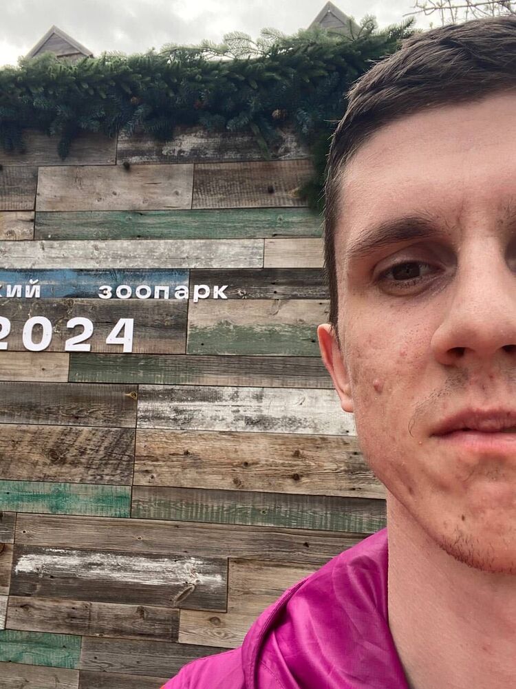  53060256  , 22 ,    