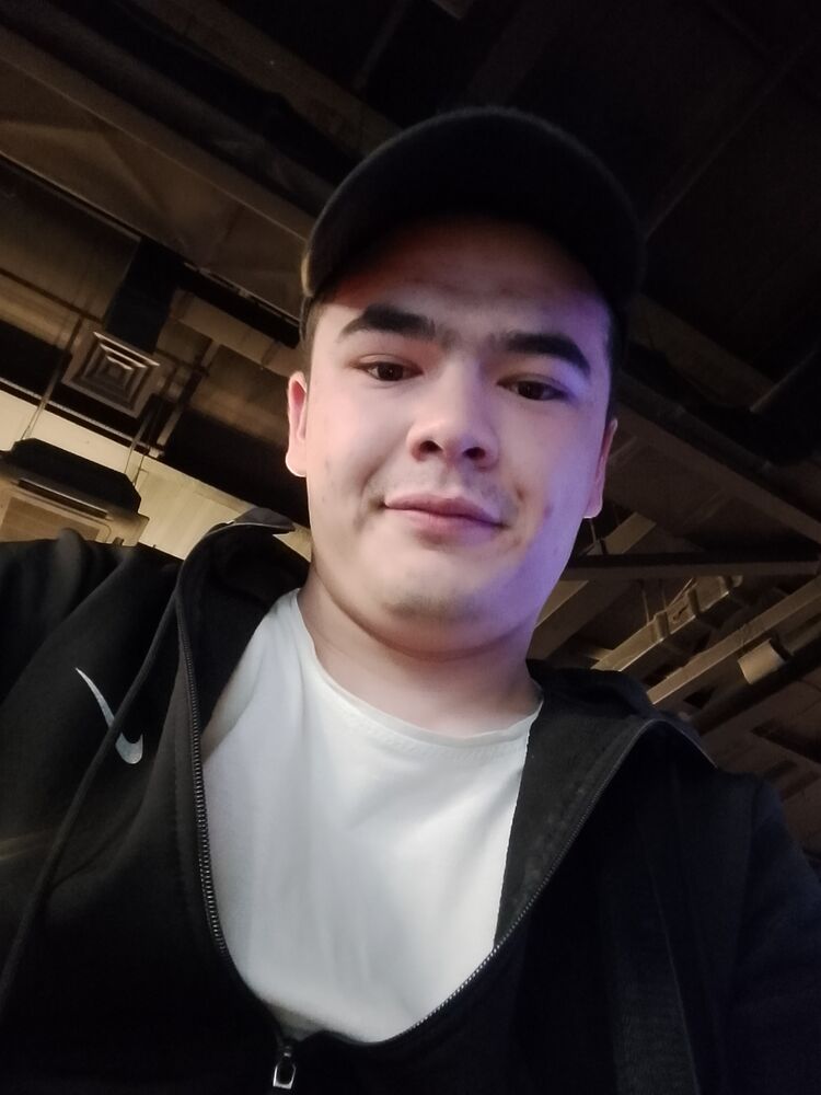  53604786  Shomuhamad, 25 ,    