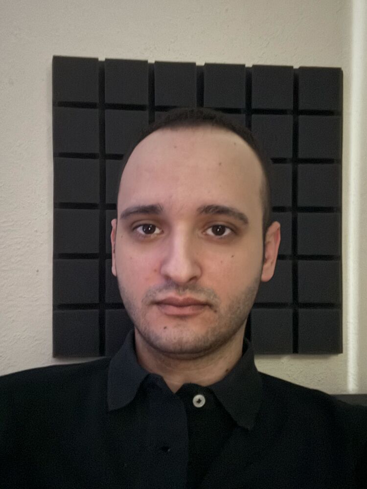 50427646  Onur, 27 ,    