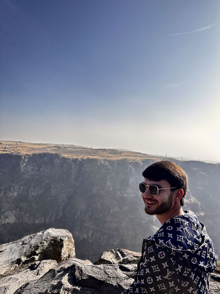 ���� 55672736 ������� Varo, 27 ���, ���� ���������� � �������