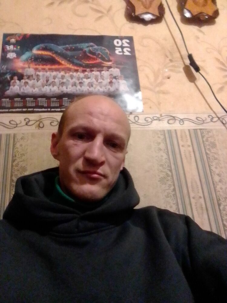  -,   , 32 ,   ,   