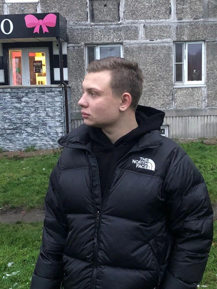  34861836  , 22 ,    