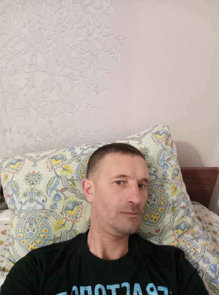  ,   Sascha, 41 ,   ,   , c , 