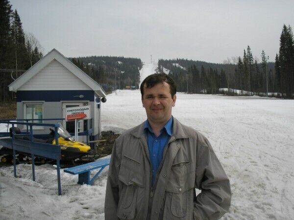  ,   Dima, 54 ,   ,   