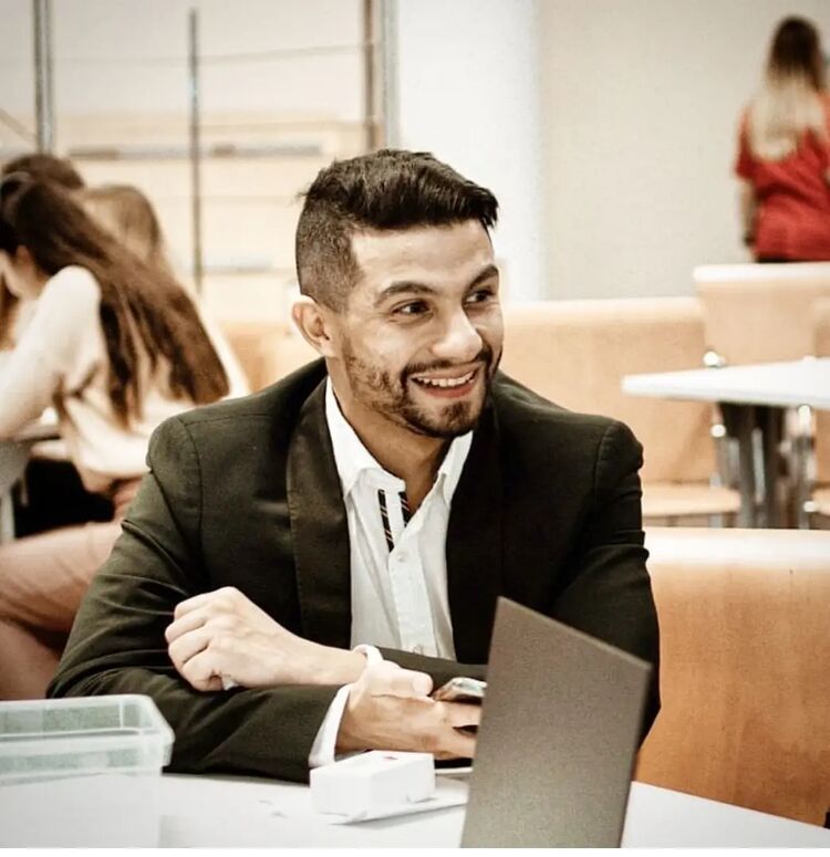 ���� 45027746 ������� Mouad, 27 ���, ���� ���������� � ����������