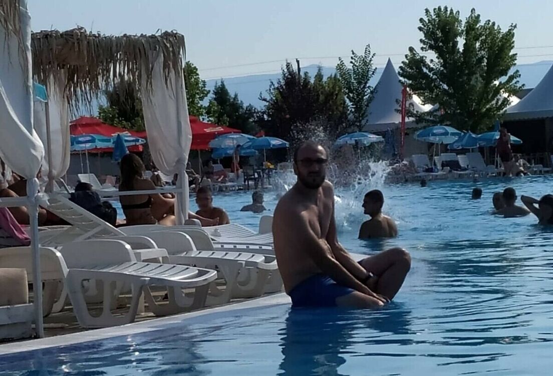  ,   Levan, 35 ,   ,   , c 