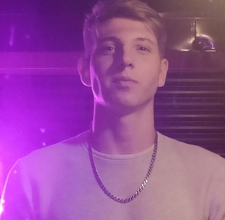  ,   , 21 ,   ,   