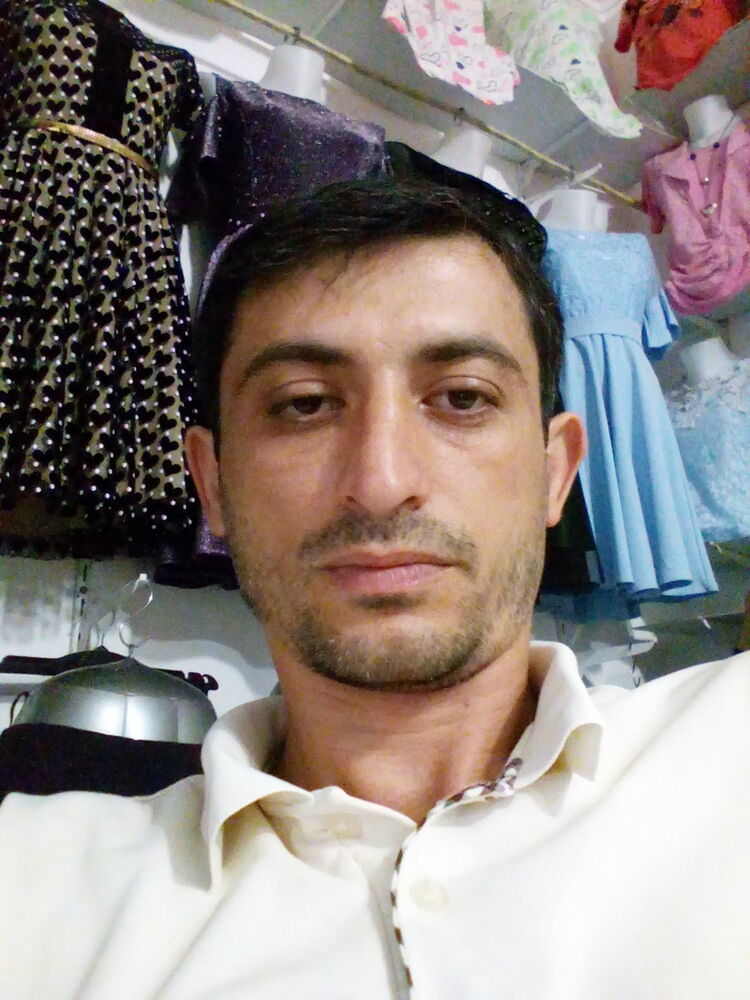  ,   Mikayil, 42 ,   ,   , c 