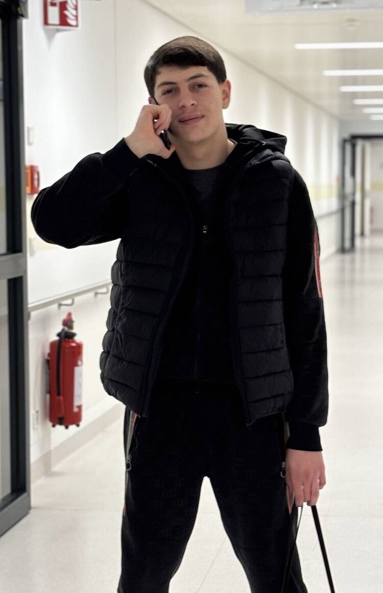  Freudenstadt,   Rustam, 18 ,   ,   