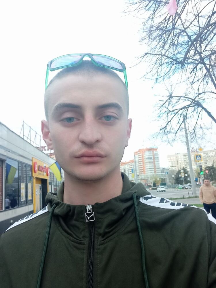  47823896  , 24 ,    