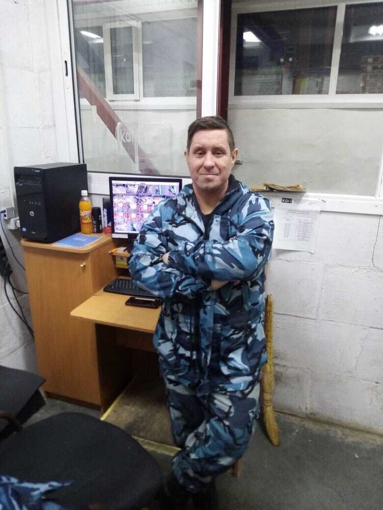  39055106  , 42 ,    