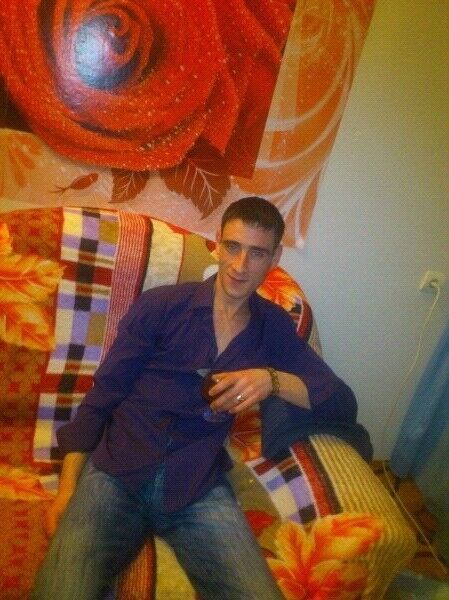  9088356  Vlad, 37 ,    