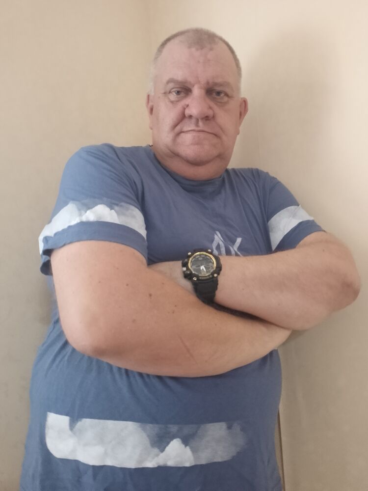  45326926  , 52 ,    