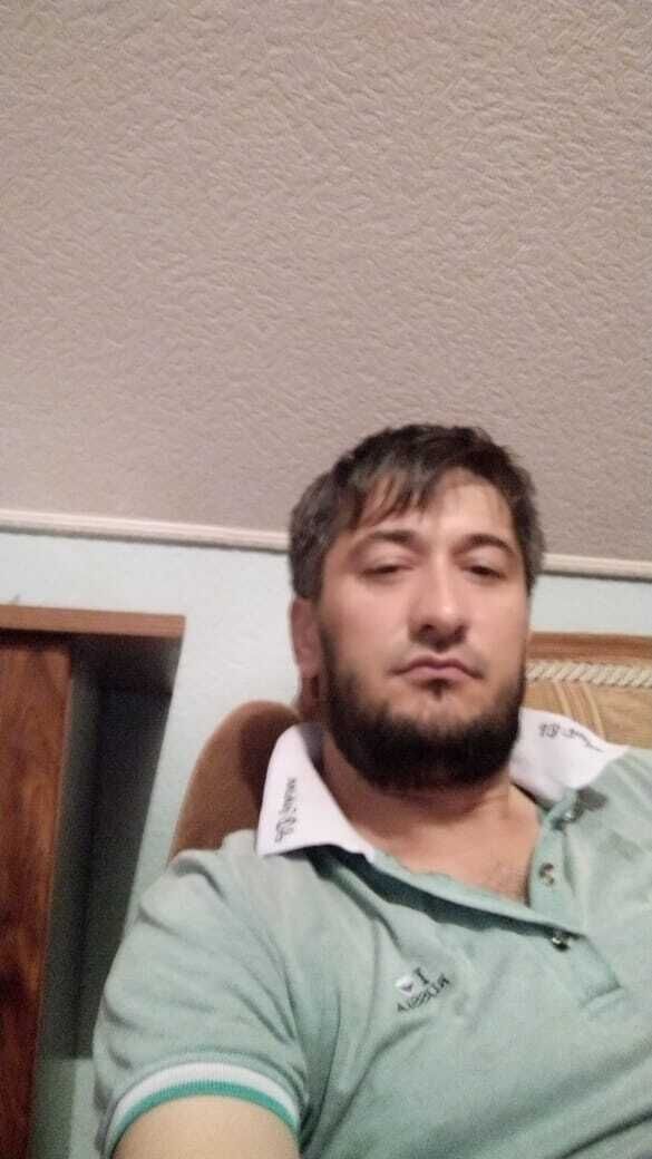  46702756   , 41 ,    
