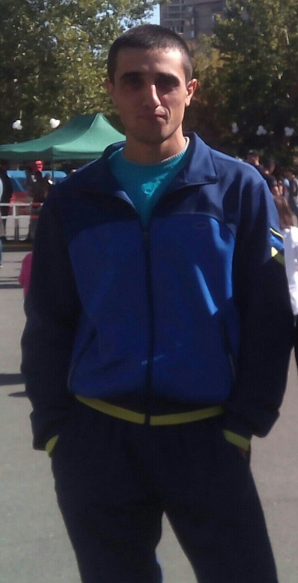  6731566  Gevorg, 36 ,    