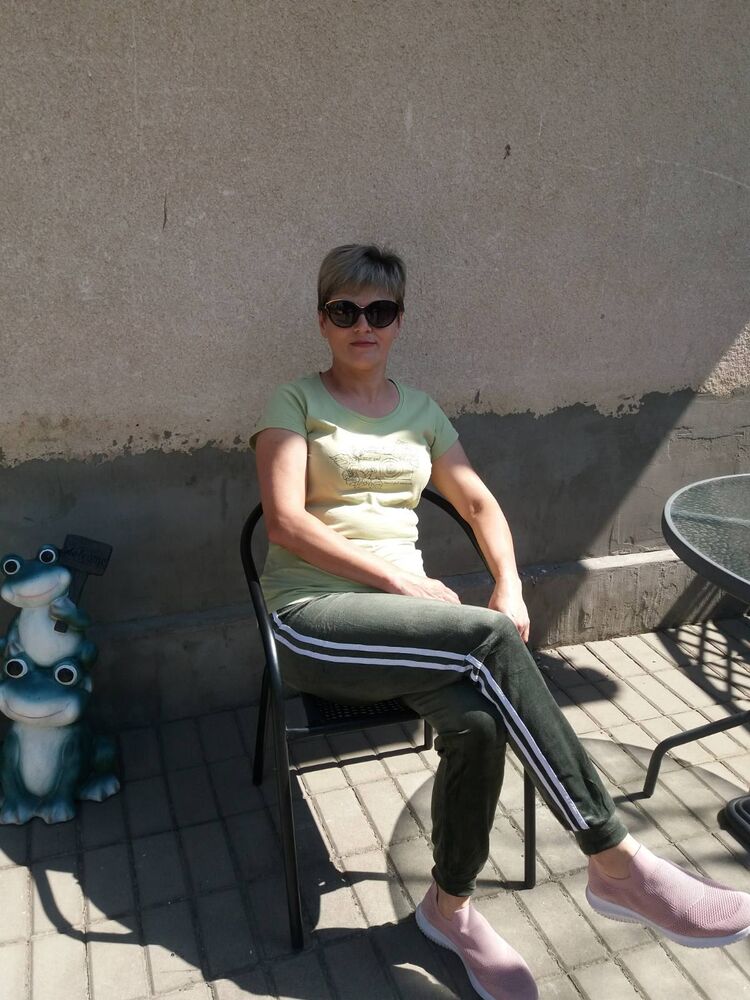  27376746  , 53 ,    
