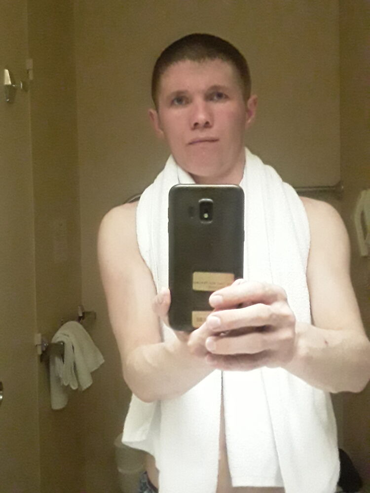  ,   Mikhail, 33 ,     , c , 
