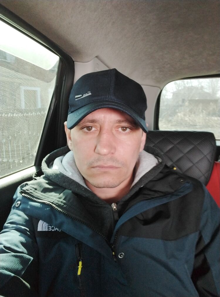  26046636  Alexey, 37 ,    -