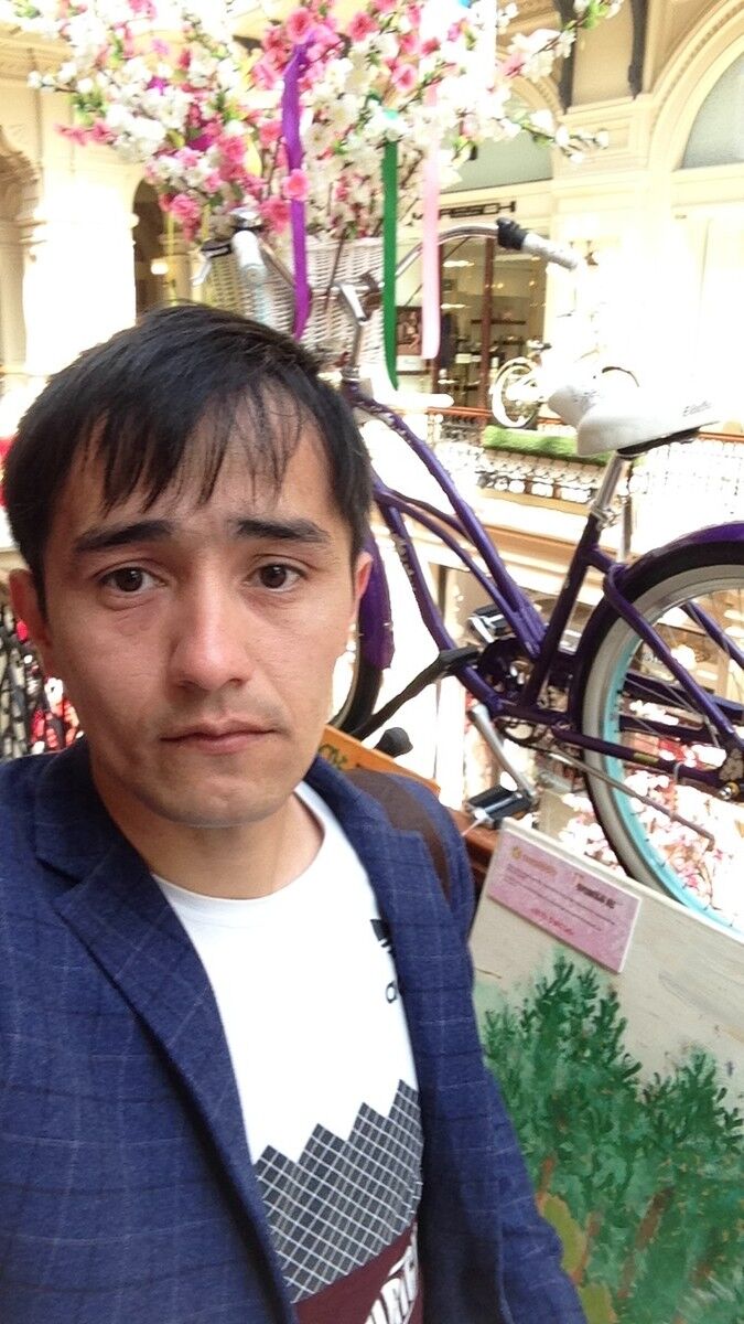  9508846  Mansurbek, 38 ,    