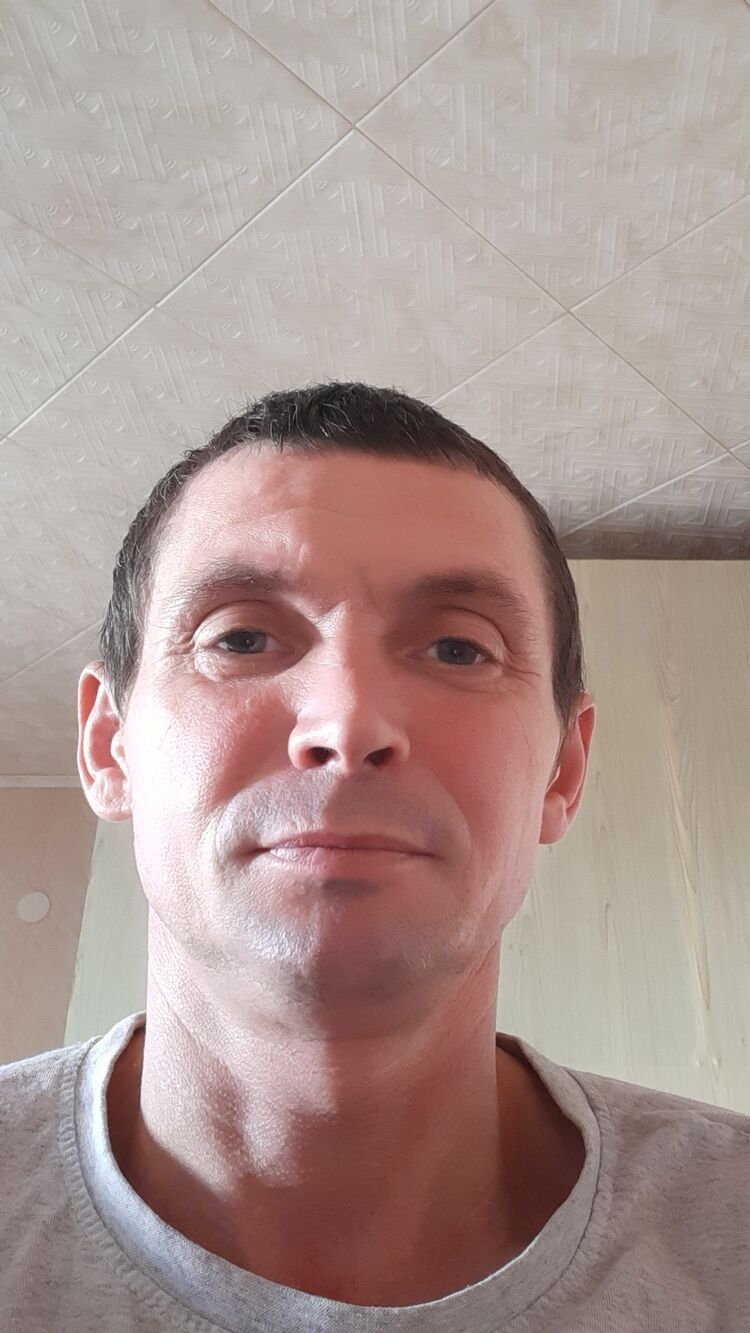  24098916  , 43 ,    