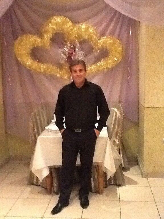  -,   Aleks , 53 ,   