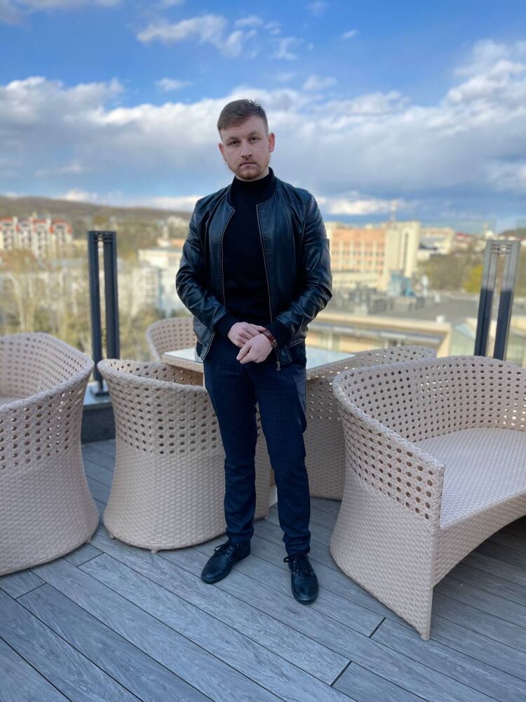  ,   Andrii, 28 ,   ,   