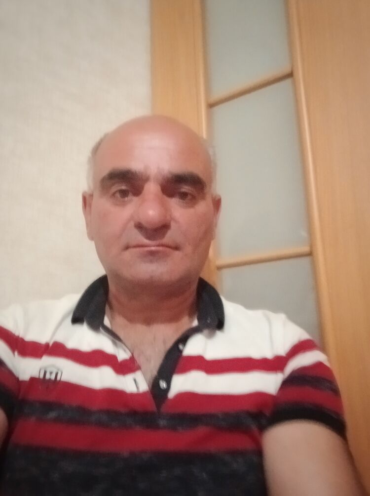  ,   Armen, 53 ,   , 