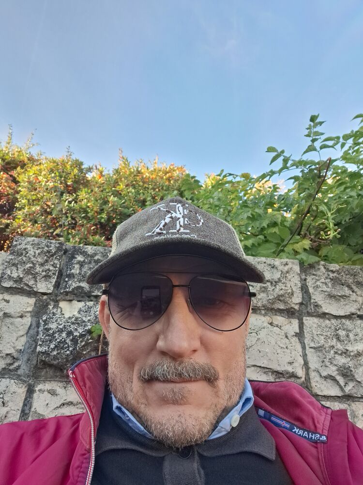  54462416  , 40 ,    Bodrum